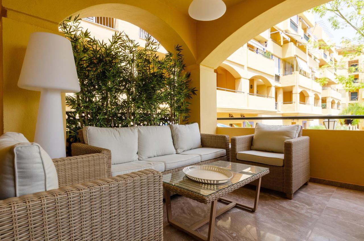 דירות Luxury Blue Coast Seaside Retreat מארבלה מראה חיצוני תמונה