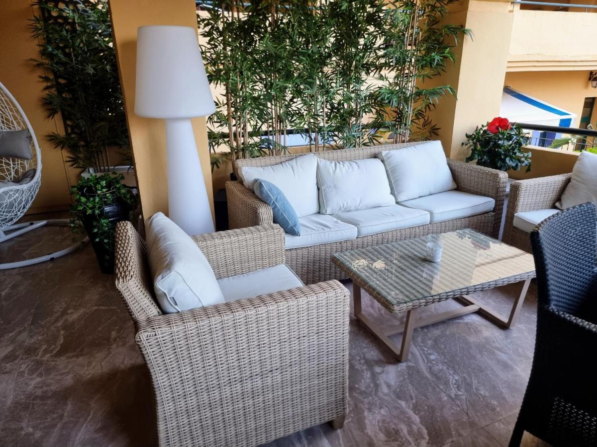 דירות Luxury Blue Coast Seaside Retreat מארבלה מראה חיצוני תמונה