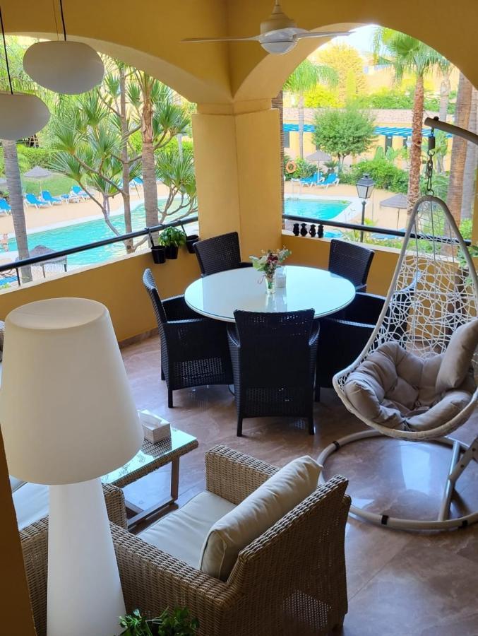 דירות Luxury Blue Coast Seaside Retreat מארבלה מראה חיצוני תמונה