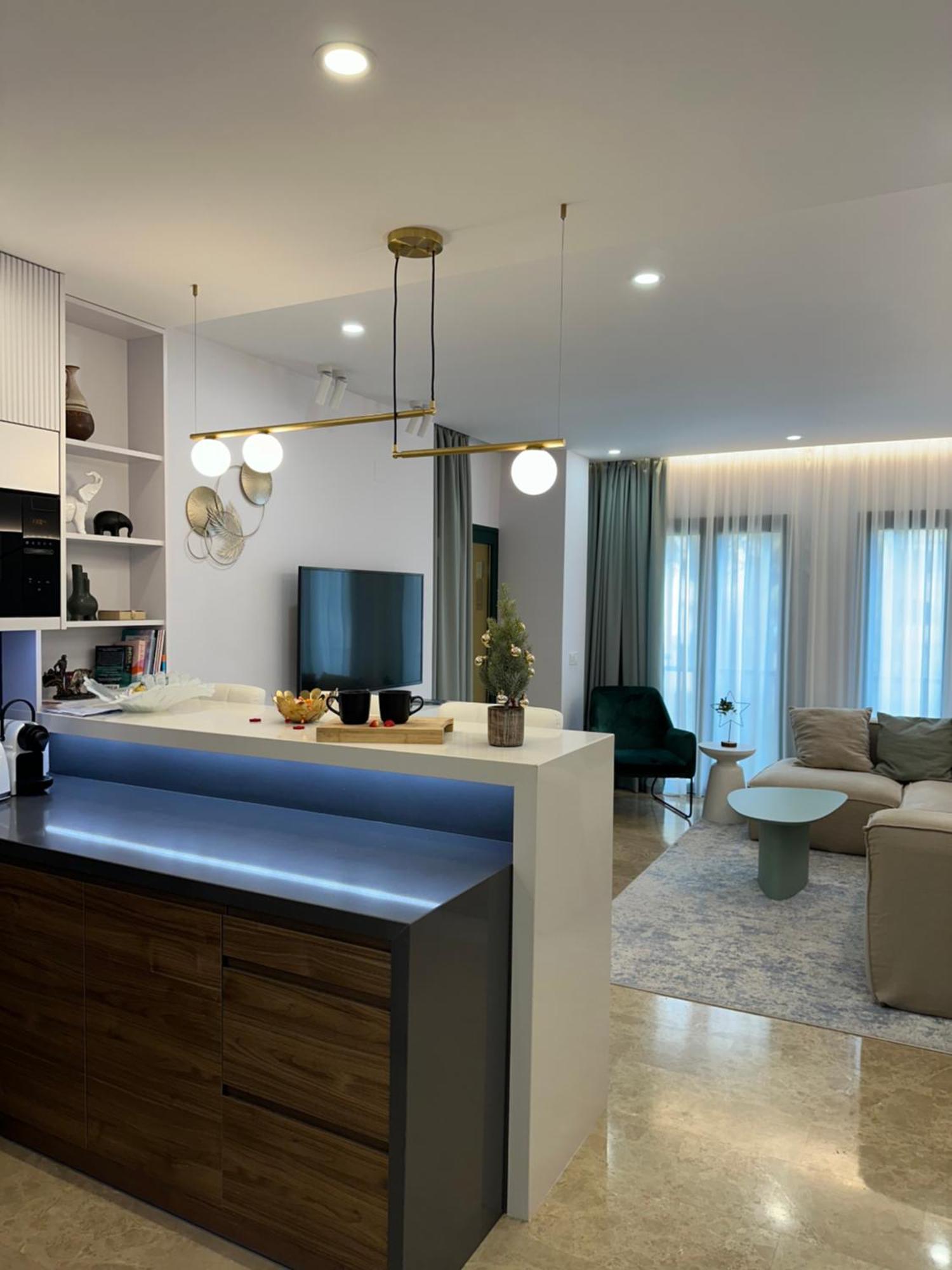 דירות Luxury Blue Coast Seaside Retreat מארבלה מראה חיצוני תמונה