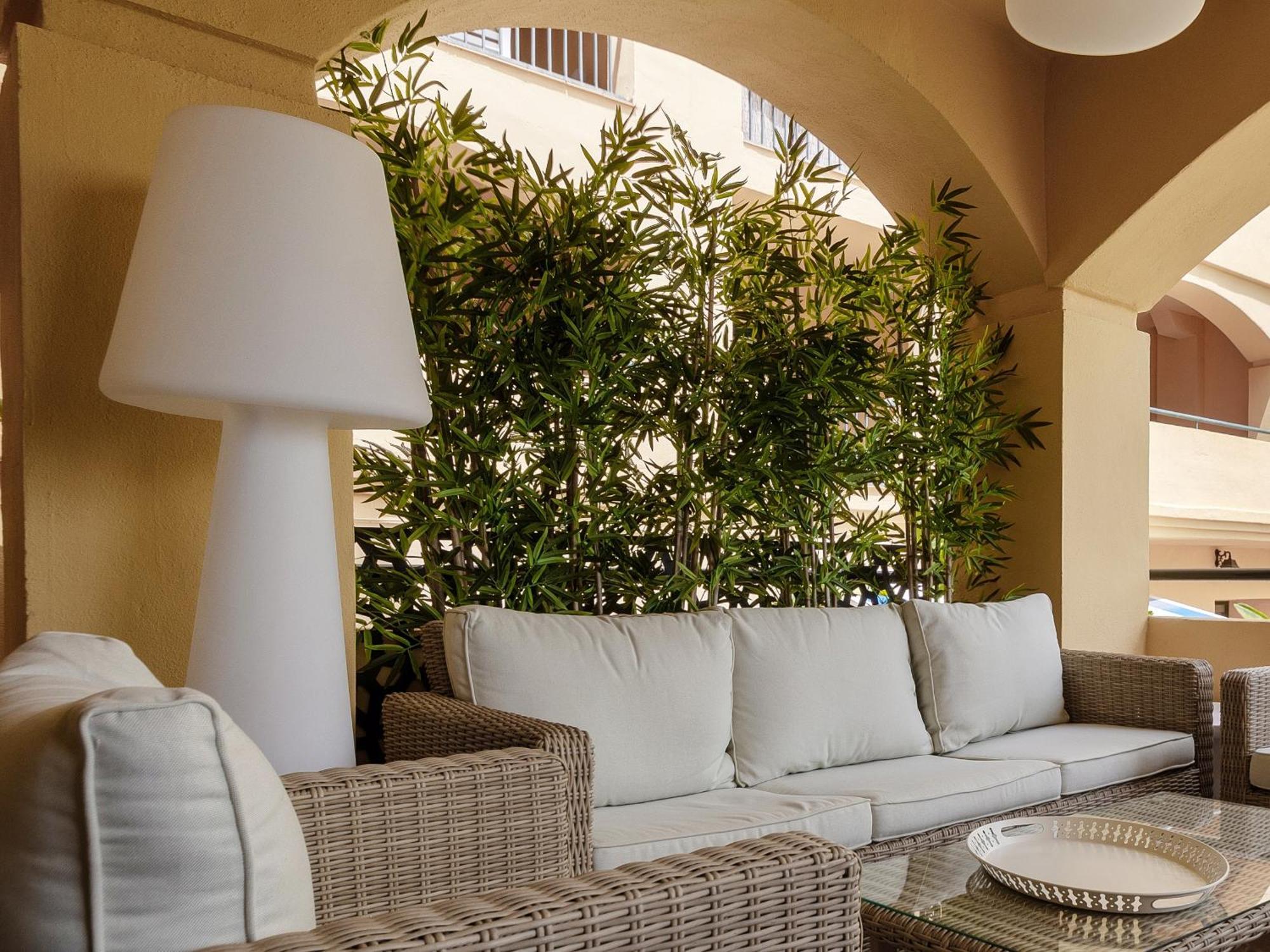 דירות Luxury Blue Coast Seaside Retreat מארבלה מראה חיצוני תמונה